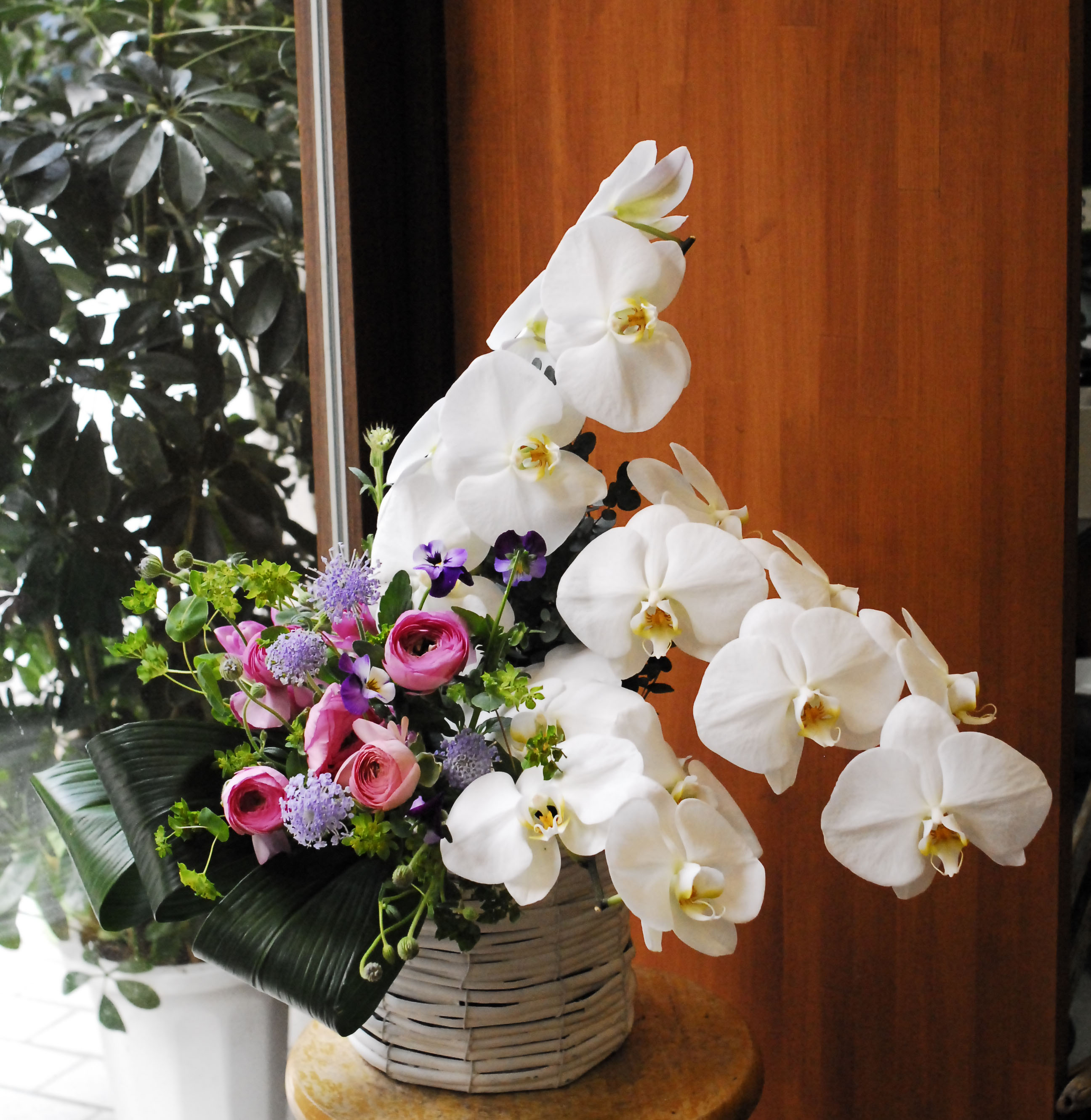 タブーのお花の組み合わせもこの方法できれいに出来る ヨーロピアンフラワーデザインの教科書 ドイツトップフローリストアカデミー